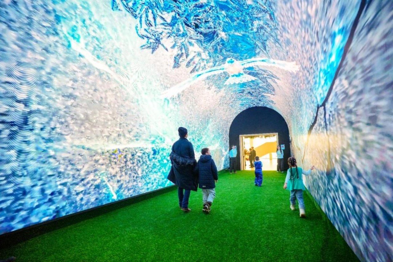В Астане запустили 12-метровый LED-тоннель