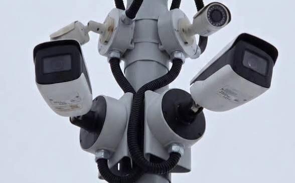 В Астане AI-камеры будут выявлять водителей, использующих телефон за рулём