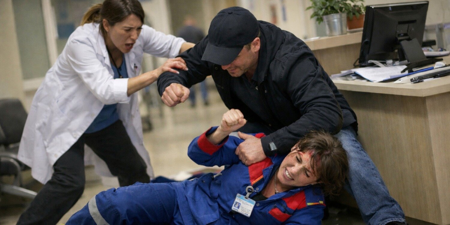 В Астане совершено нападение на фельдшера