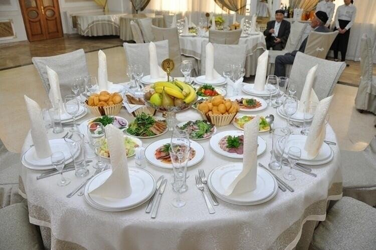 В Казахстане кафе и рестораны штрафуют за фото с алкоголем