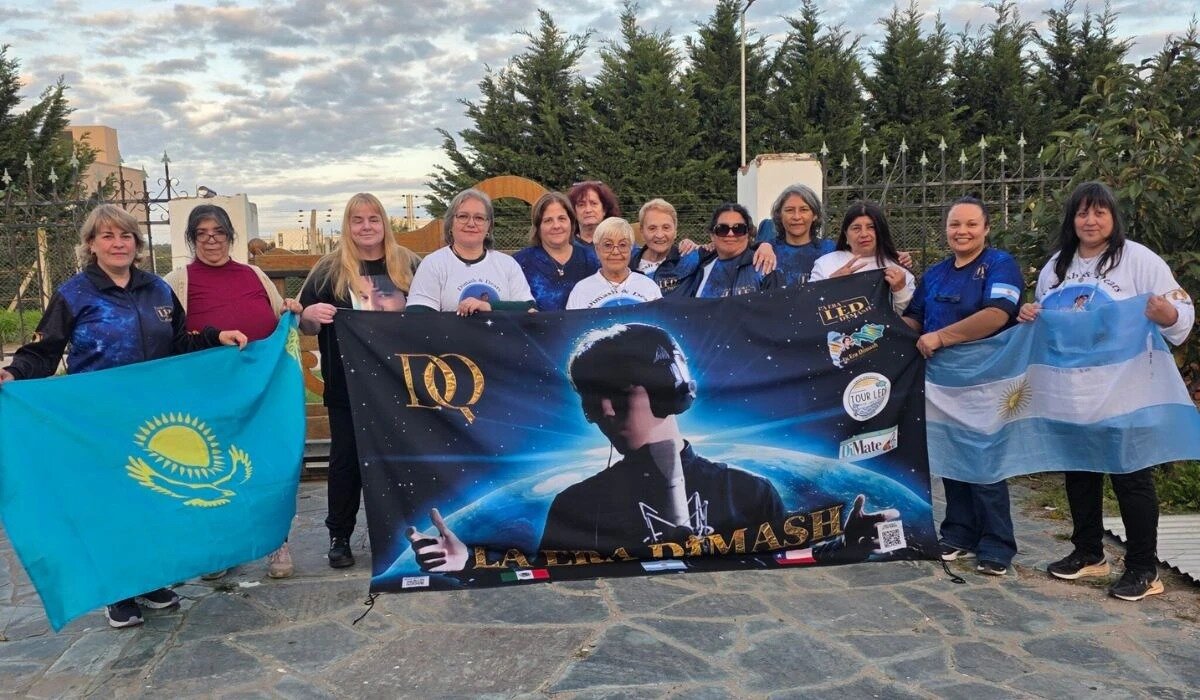 В Аргентине открыли музыкальный кабинет имени Димаша Кудайбергена