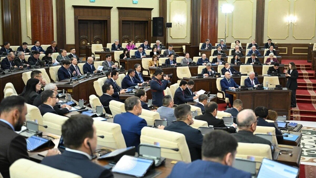 Парламент теперь будет называться «Курултай»: принят новый конституционный закон