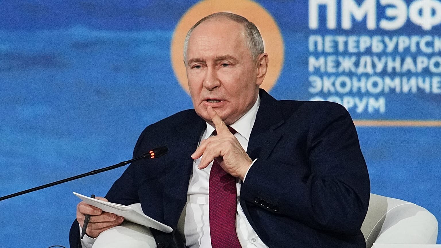 «Нет смысла во встрече»: Путин ответил на письмо Зеленского