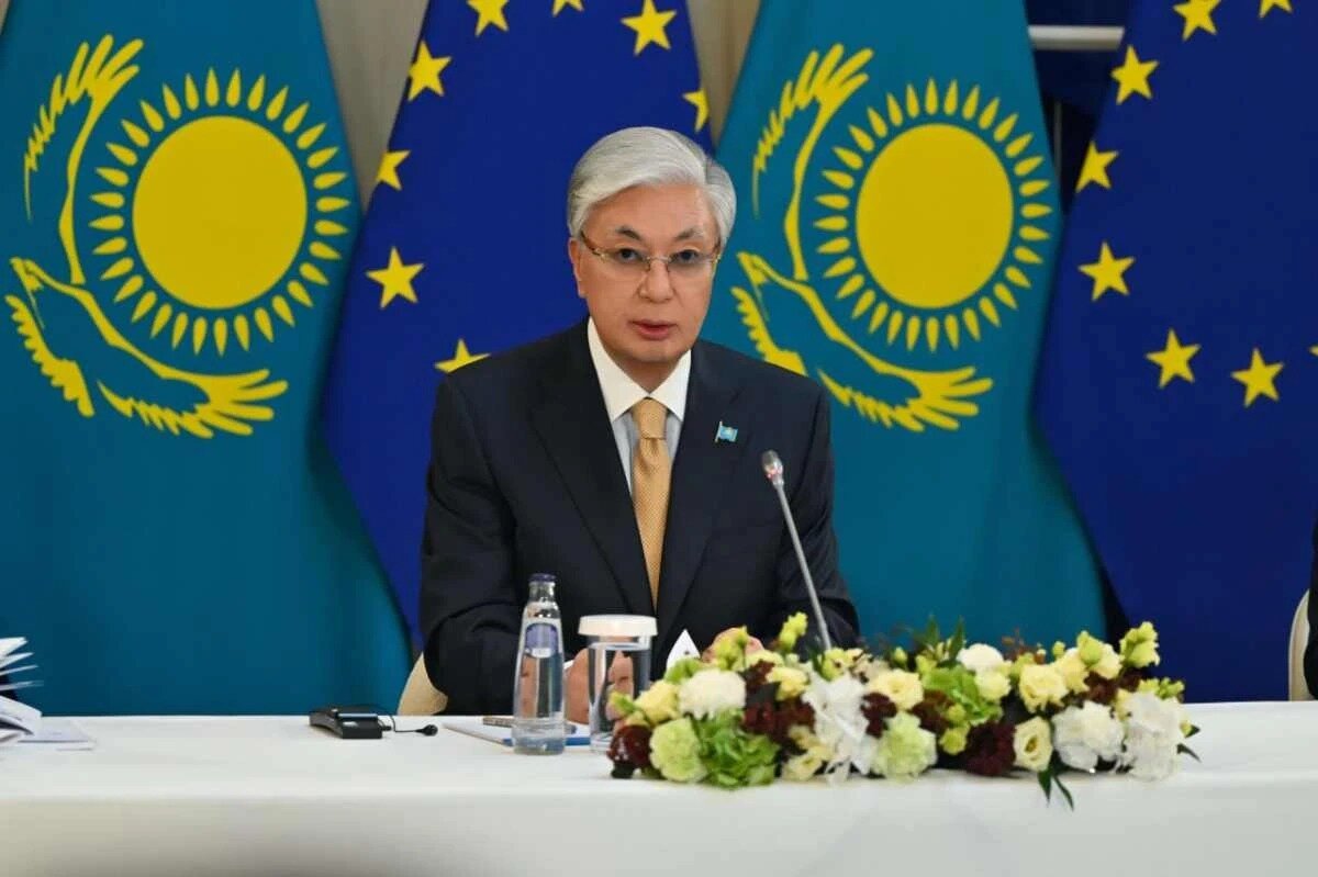 Токаев дал положительную оценку работе двухпалатного парламента