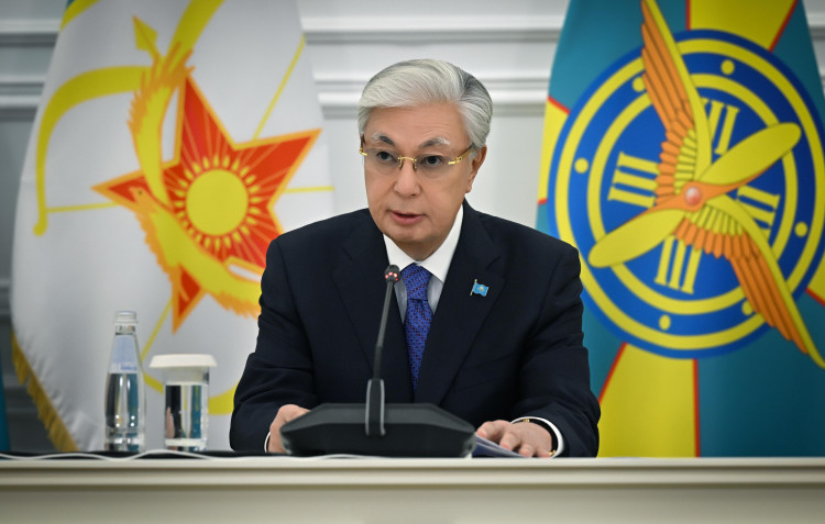 ГЛАВА ГОСУДАРСТВА ПОРУЧИЛ РАЗРАБОТАТЬ ПЛАН ПО РЕФОРМИРОВАНИЮ АРМИИ